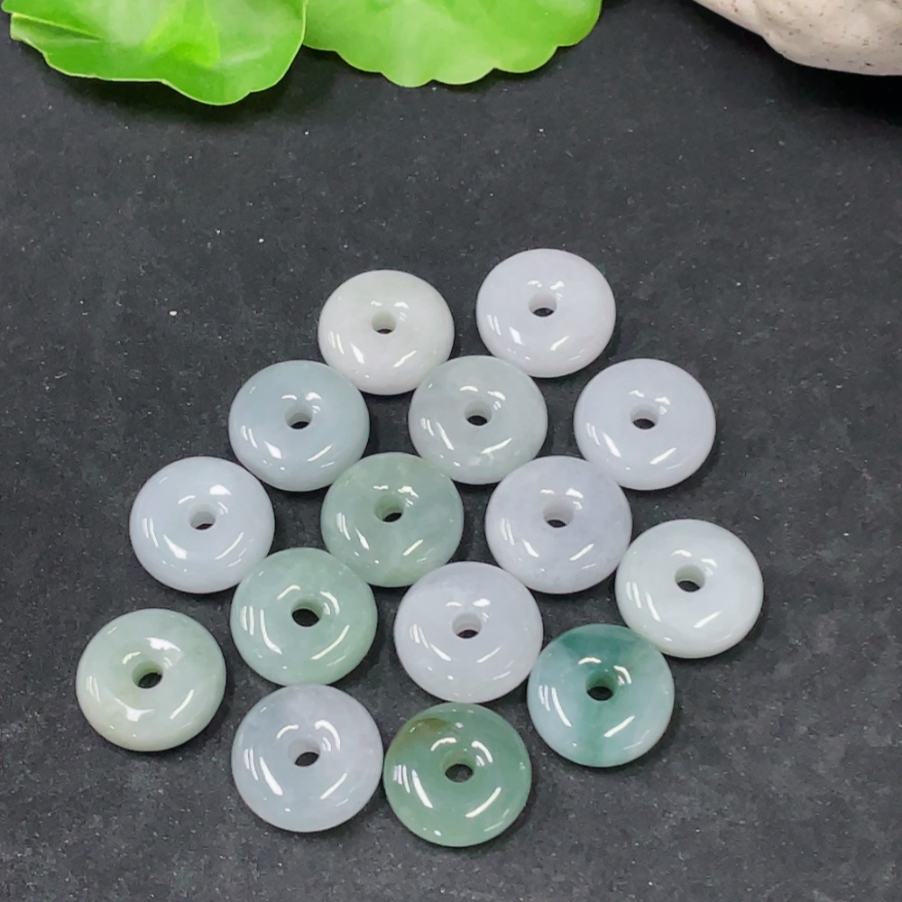 F31673351 Jadeite Pendant Peace Buckle Sell as a Lot