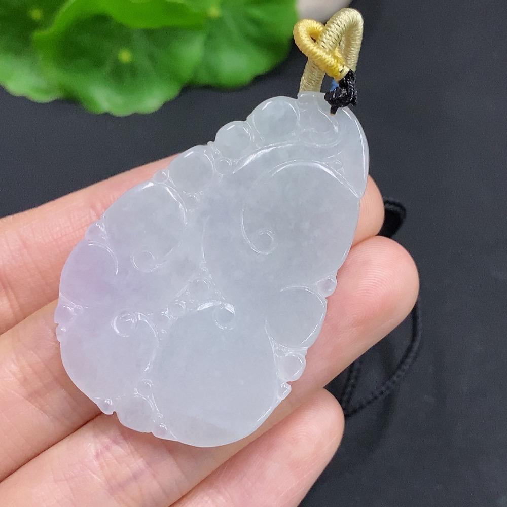F33831914 Jadeite Ruyi Pendant Total Weight Approx. 15.7g (including rope weight)
