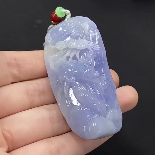 F35115107 Jadeite Wealth-Bringing Mouse Pendant with Non-A Grade Beads, Total Weight Approx. 47.64g