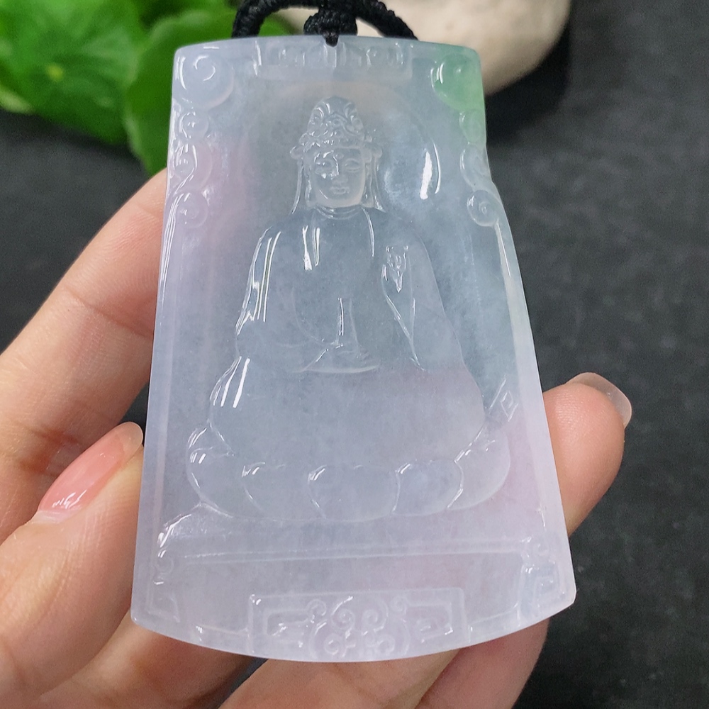 F34043491 Jadeite Pendant Guanyin Gross Weight with Rope 37.49g
