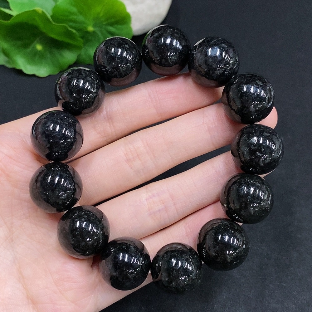 F33940674 Jadeite bracelet, total weight about 107.6g, size approx. 16.8mm