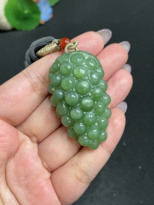 H33863021 Hetian Jade Pendant, Many Children Many Blessings