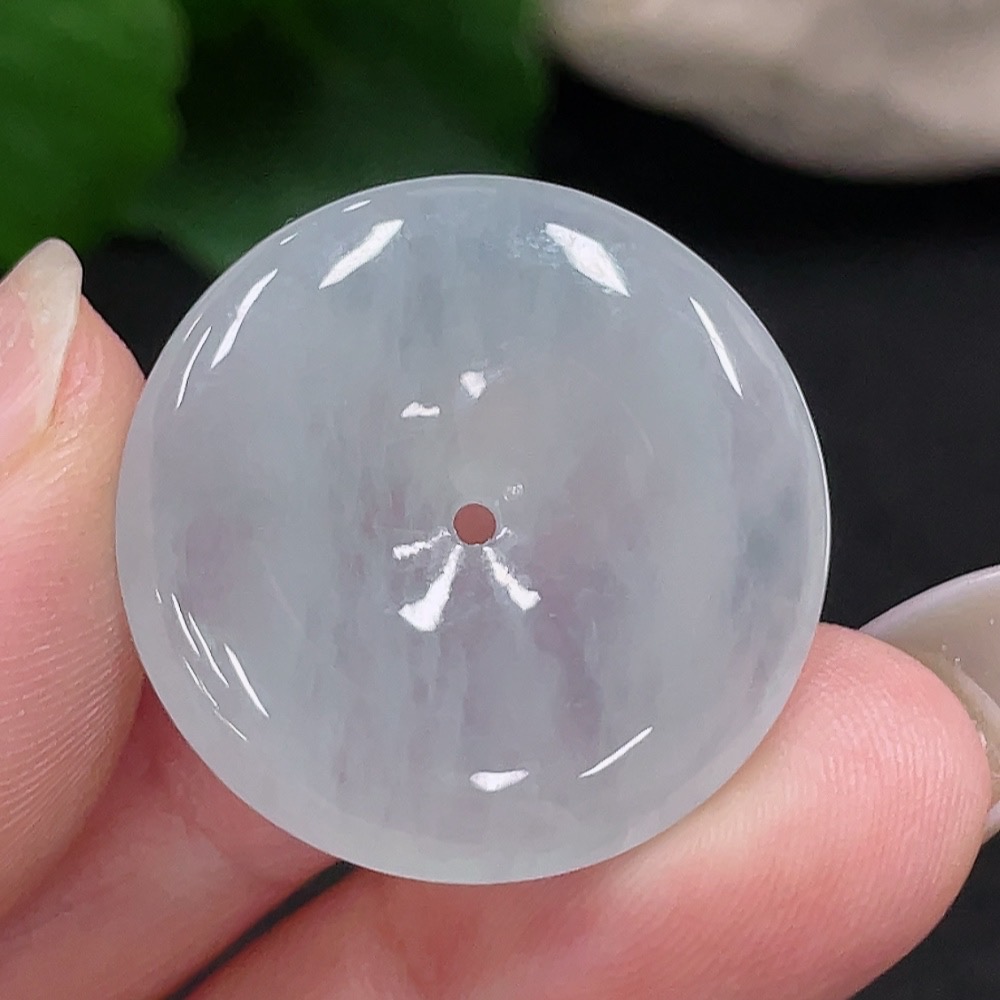 F33874194 Jadeite Safety Buckle Pendant, Total Weight Approx. 7.2g