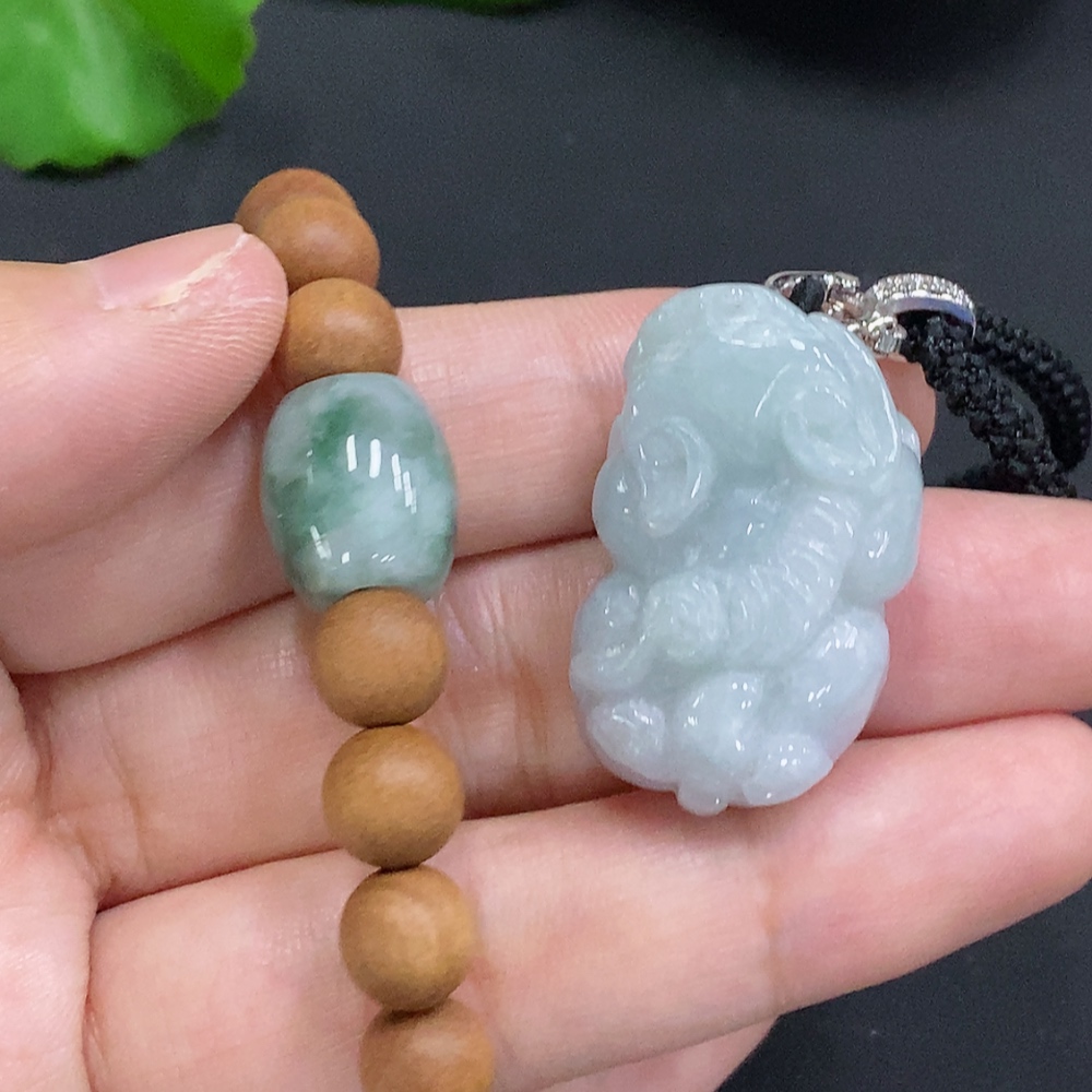F30569839 Jadeite Pendant and Bracelet Sell as a Lot Non-Gold Inlaid