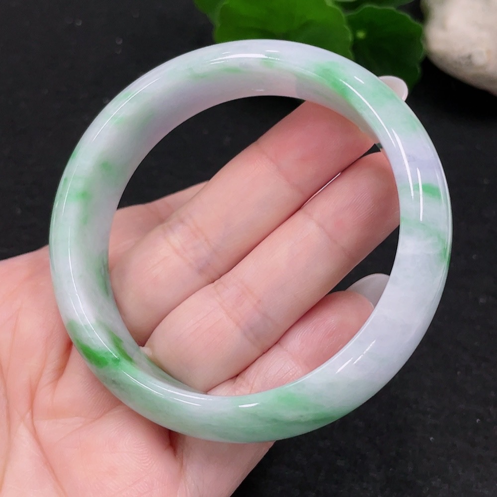 F33872969 Jadeite Round Bangle Size 56.7 Total Weight Approx. 60.8g (with Other Mineral Components) (Cracked)