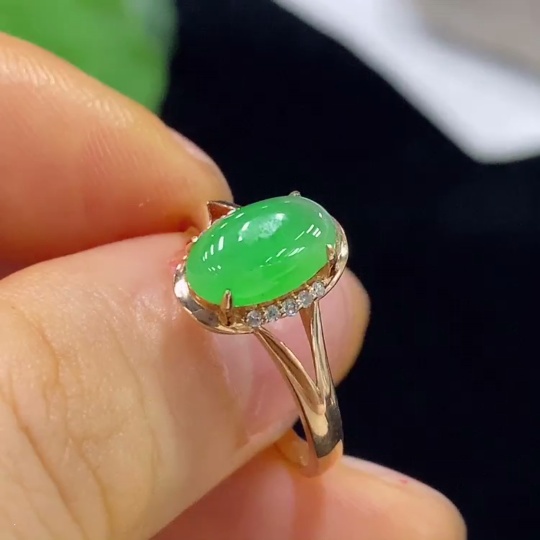 F35094071 Jadeite Ring with 18K Gold and Diamond Accents, Total Weight Approx. 2.41g, Size 14