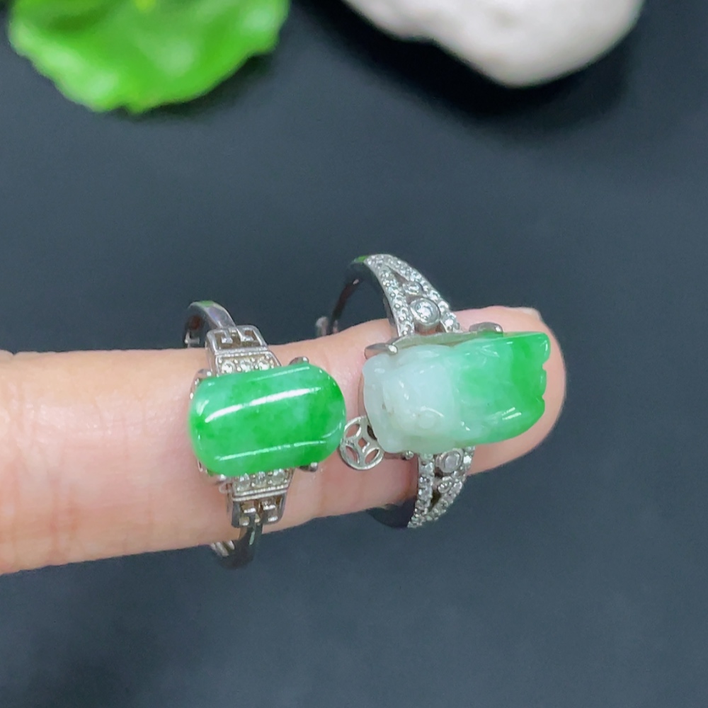 F32696996 Jadeite Inlaid Piece Non-Gold Adjustable Sell as a Lot