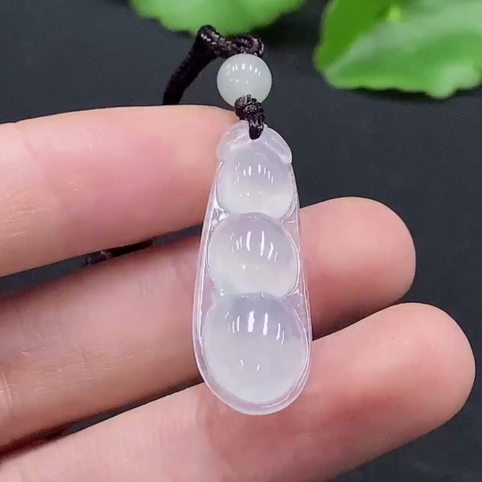 F33868001 Jadeite Lucky Bean Pendant