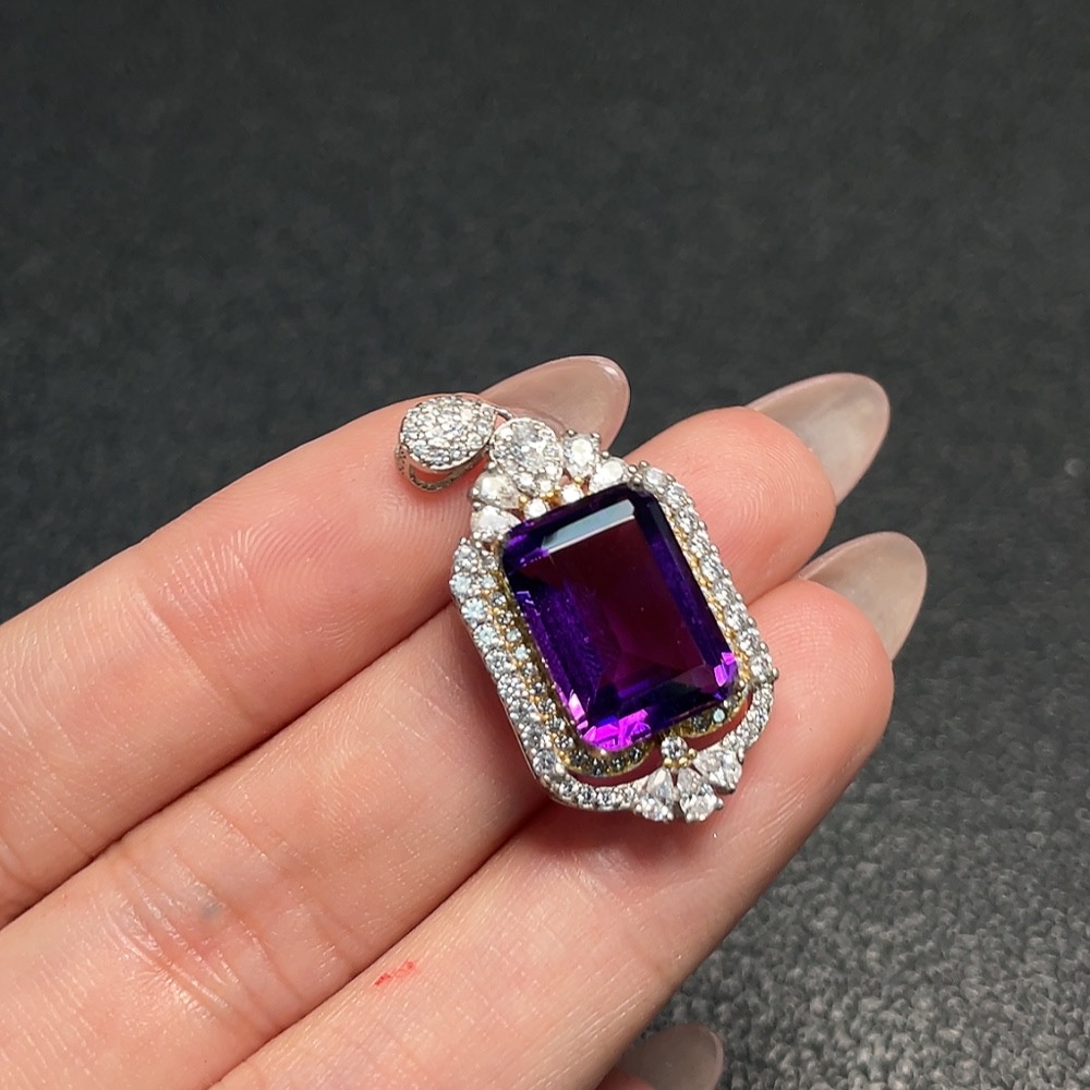 C34041165 Crystal Pendant Non-Gold Total Weight Approx. 4.5g Size 13.6/9.6mm