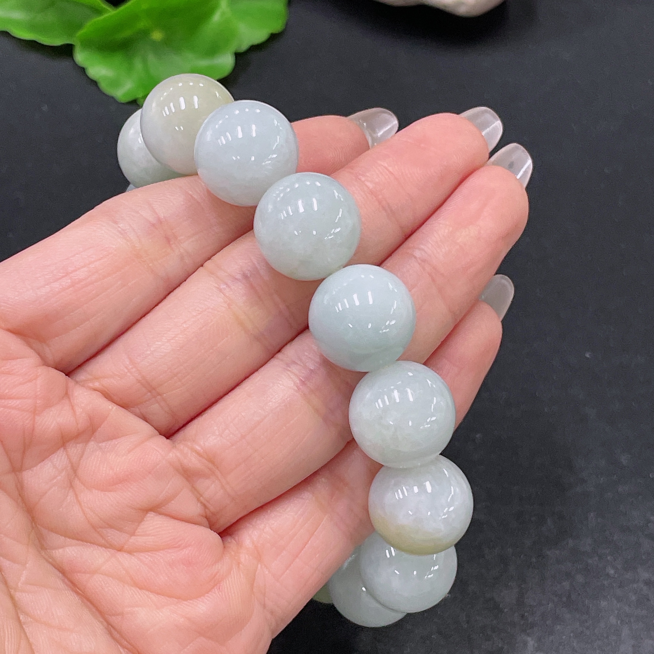 F35138749 Jadeite Bracelet, Total Weight Approximately 93.09g, Size Around 15.3mm