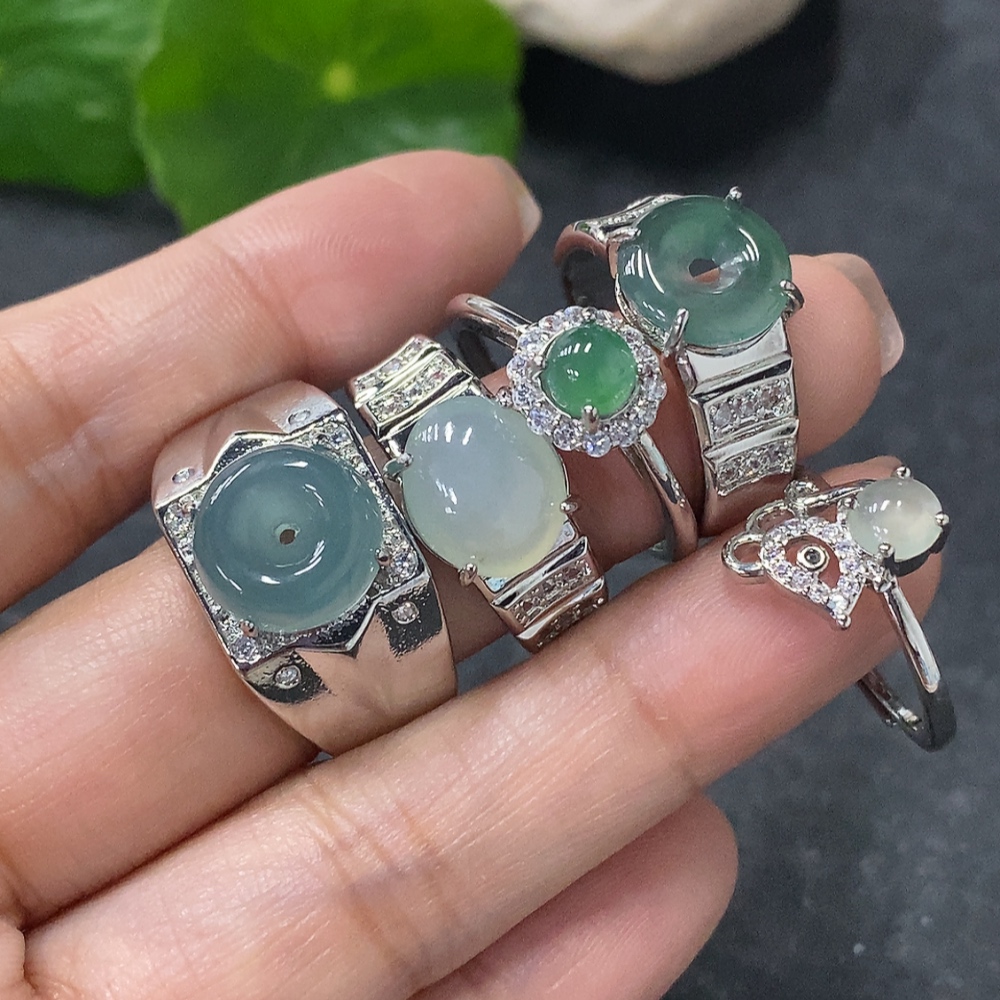 F34031110 Jadeite Cabochon Ring Non-Gold Setting Adjustable Size