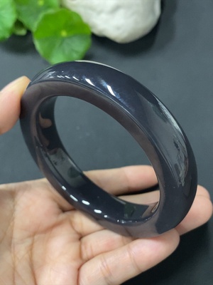 H16714494 Hetian Jade Round Bracelet 56.6 Inner Diameter Approx. 78.2g