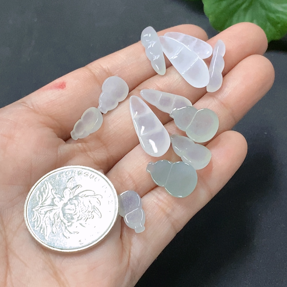 F17943571 Jadeite Inlay Piece