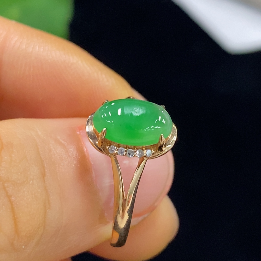 F35094071 Jadeite Ring with 18K Gold and Diamond Accents, Total Weight Approx. 2.41g, Size 14