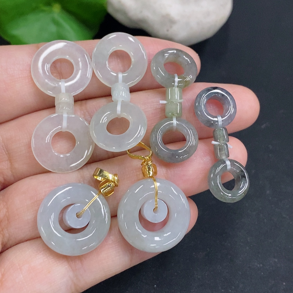 F28289072 Jadeite Pendants Sell as a Lot Non-Gold Inlaid