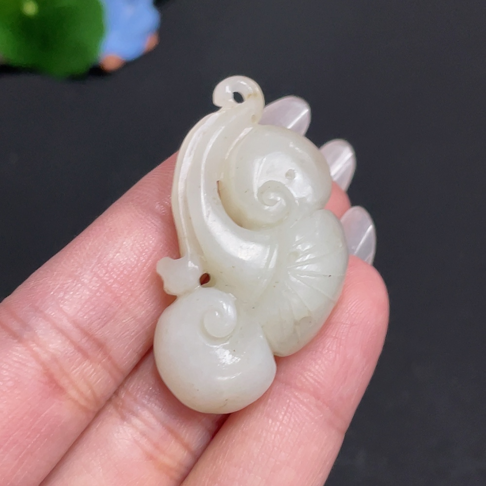 H27081770 Hetian Jade Pendant   Ruyi   Total Weight: Approx. 14.4g