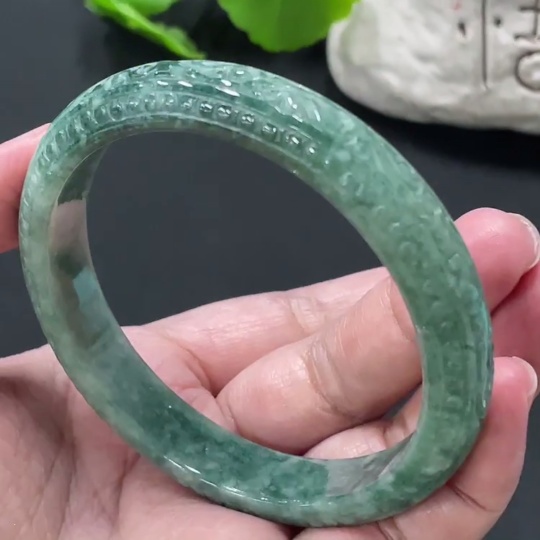 F33935013 Jadeite Round Bangle, Total Weight Approx. 49.5g, Size 60.3