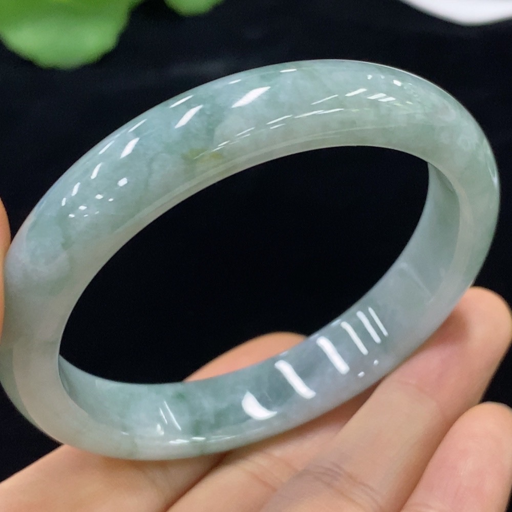 F31651386 Jadeite Regular Bangle Size 57 Total Weight Approx. 48.11g