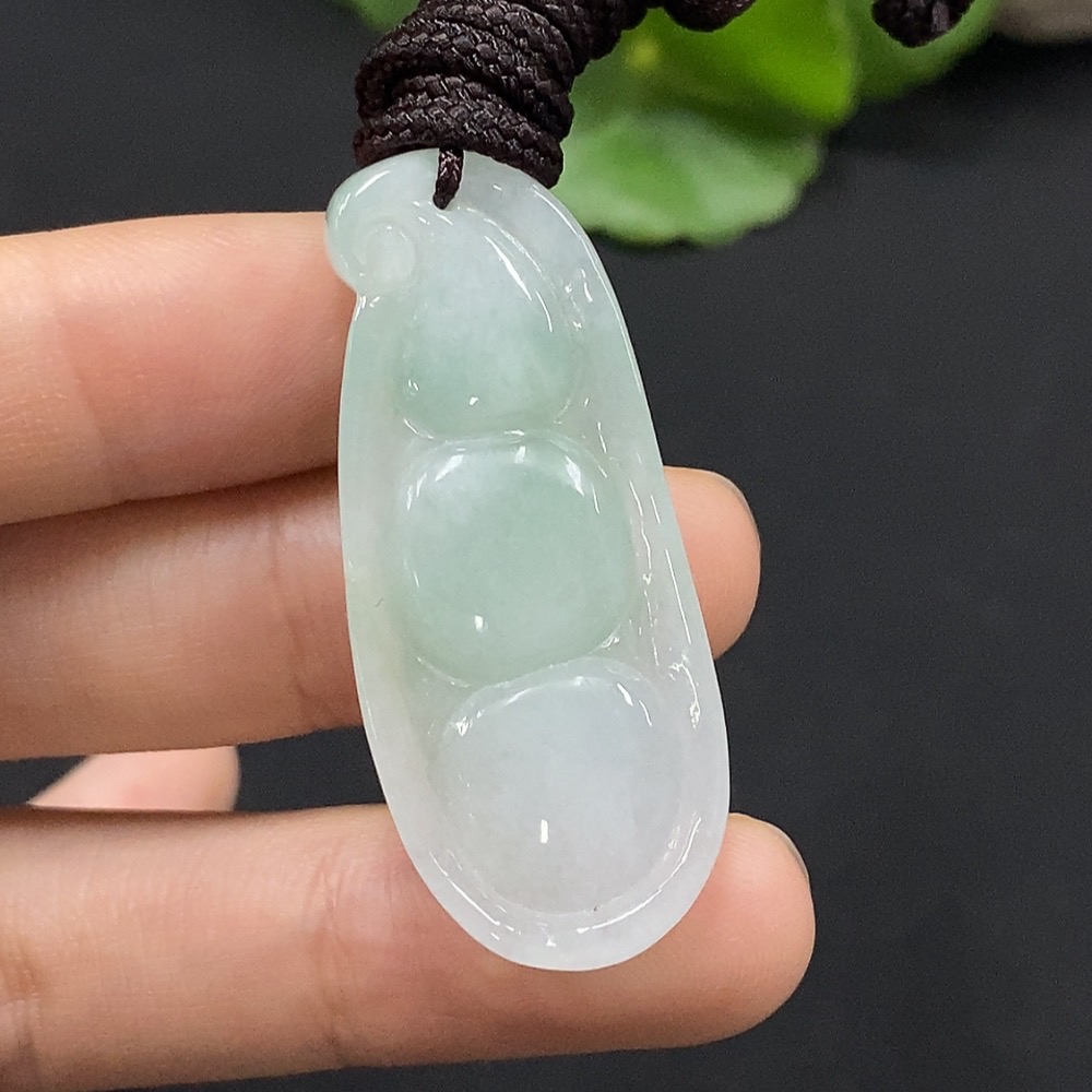 F35114852 Jadeite Lucky Bean Pendant, Total Weight Approx. 12.7g
