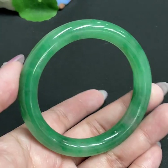 H32805475 Dulong Jade