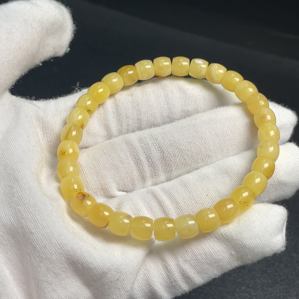 C34995227 Amber Beeswax Bracelet, Total Weight Approx. 5.53g, Size About 6.5mm