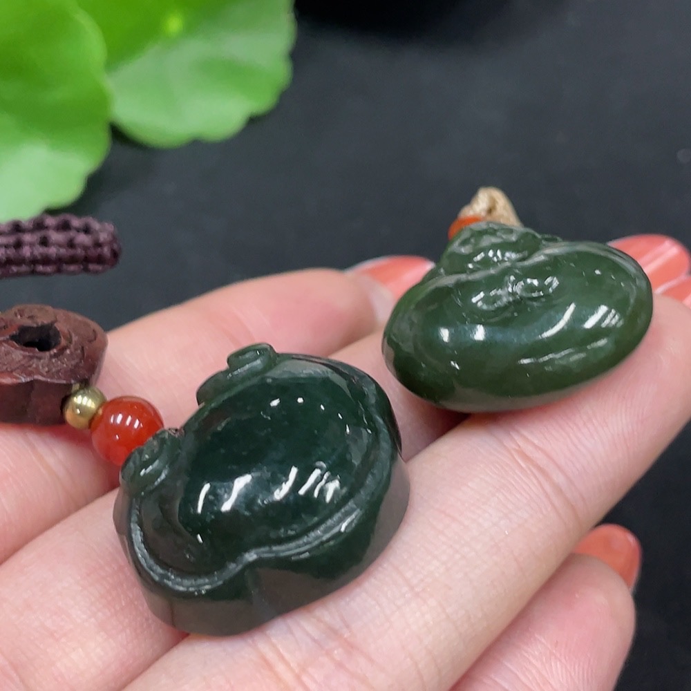 H34062737 Hetian Jade Pendant - Buddha + Ruyi