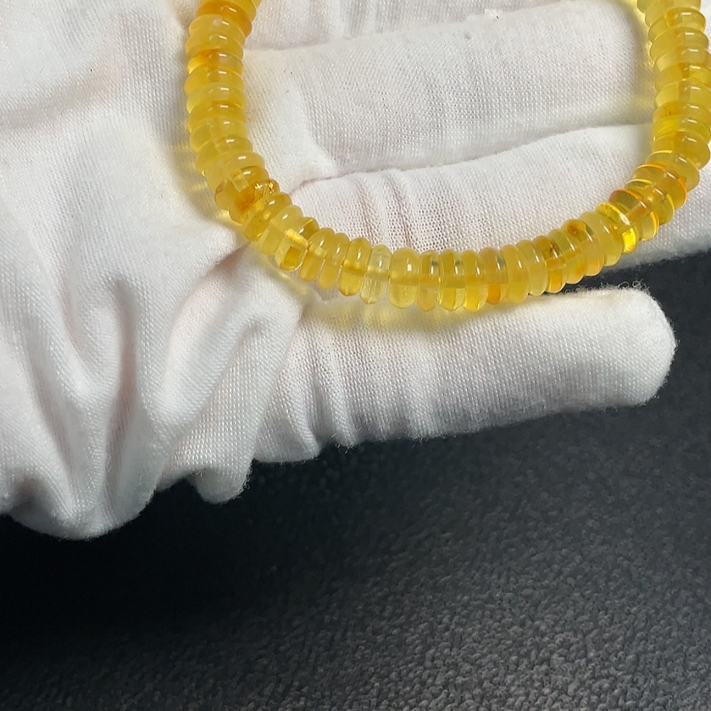 C33852926 Amber Beeswax Bracelet Total Weight Approx. 6.8g Size About 7.1mm