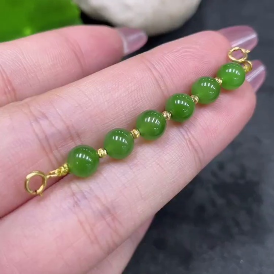 H33926252 Hetian Jade Beads Approx. 5.7mm No Imprint Surface Gold Content 58% 18K Gold Clant Total Weight Approx. 2g