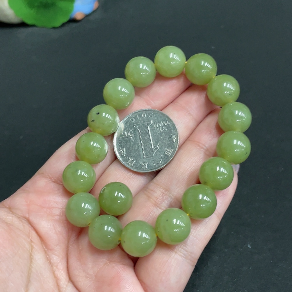 H33847558 Hetian Jade Bracelet, approx. 11.8mm beads, total weight approx. 45.8g