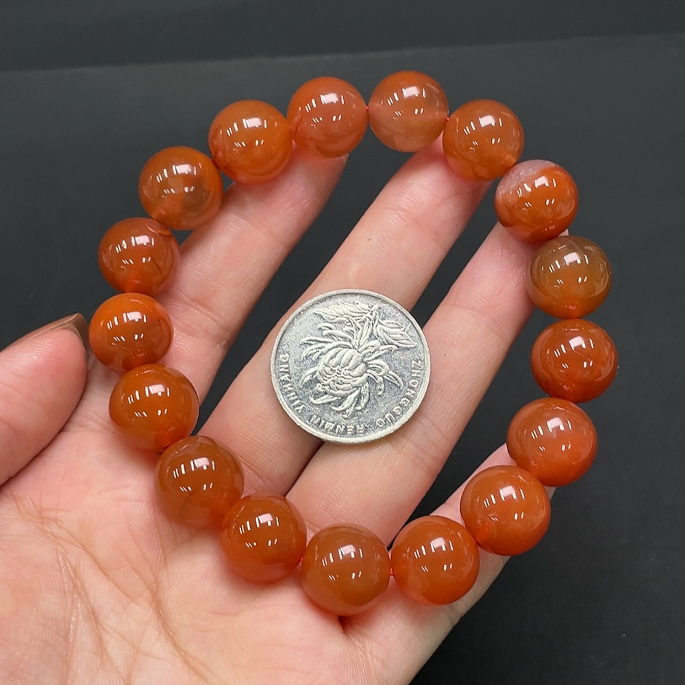C13472829 South Red Agate Bead Strand, Approx. 55.75g, Size 13.5mm