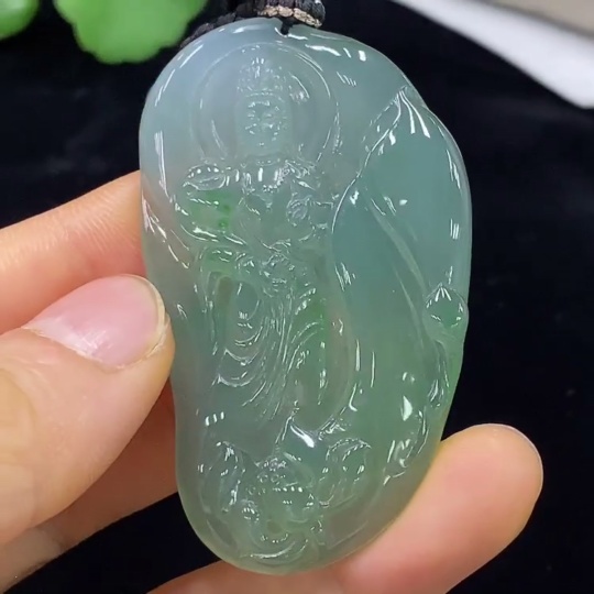 F34975396 Jadeite Pendant Guanyin with Cord Total Weight Approx. 29.69g