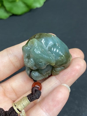 H33939693 Hetian Jade Pendant Ox Total Weight Approx. (Including Rope) 33.9g