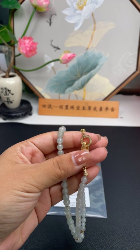 F32787558 Jadeite Bead Necklace Approx. 6.2mm Total Weight Approx. 41.3g Non-Gold Setting Color Origin Undetermined