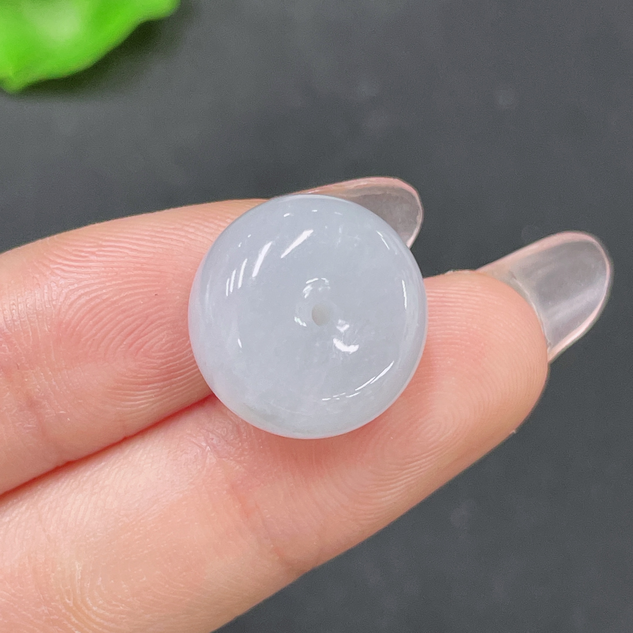 F34021817 Jadeite pendant Total weight approx. 4.37g