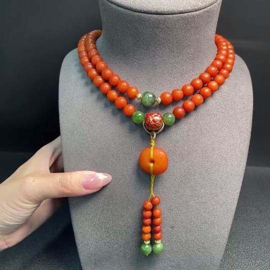 C34992756 Amber Beeswax Bead Necklace with Partial Visible Repairs, Total Weight Approximately 67.55g, Bead Size About 9.1mm, Paired with Hetian Jade, Non-Gold