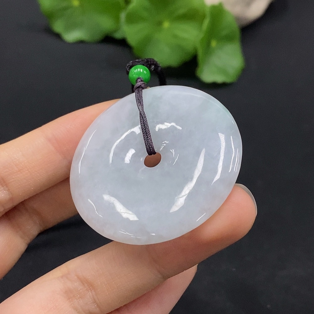 F30565632 Jadeite Peace Knot Pendant Total Weight Approx. 22.77g With Non-Grade A Beads