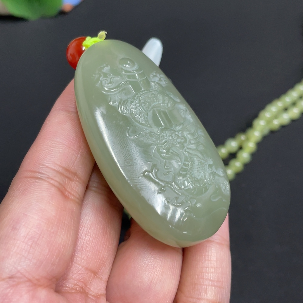 H31634384 Hetian Jade Pendant Dragon Plaque