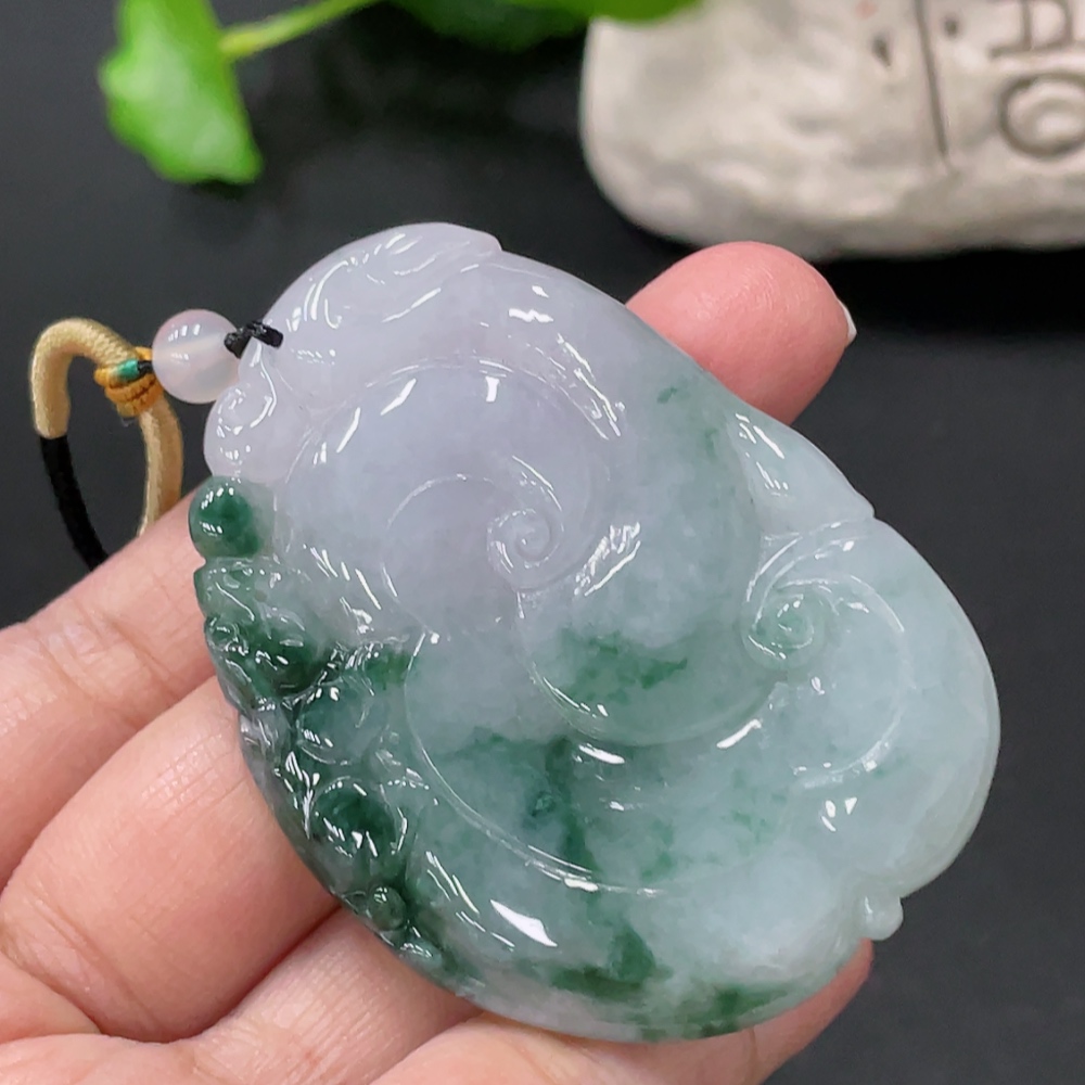 F33935155 Jadeite Ruyi Pendant with Non-A Grade Beads, Total Weight Approximately 34.2g