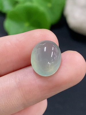 F45451601 翡翠蛋面镶嵌件  货品总重约1.25g