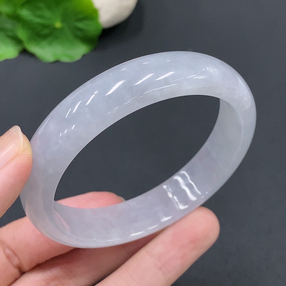 F21320868 Jadeite Round Bangle Size 55.5 Total Weight 46.978g