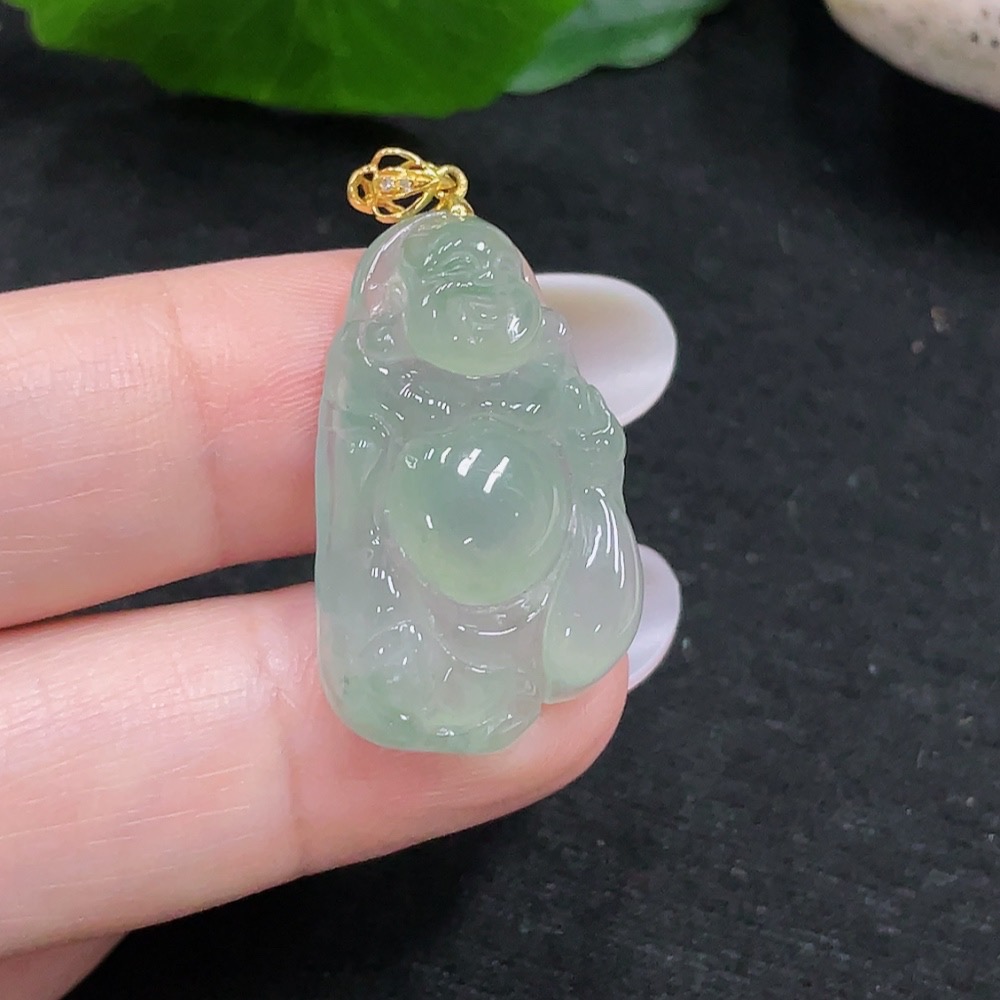 F33916524 Jadeite Maitreya Pendant with 18K Gold, Total Weight Approx. 5.2g