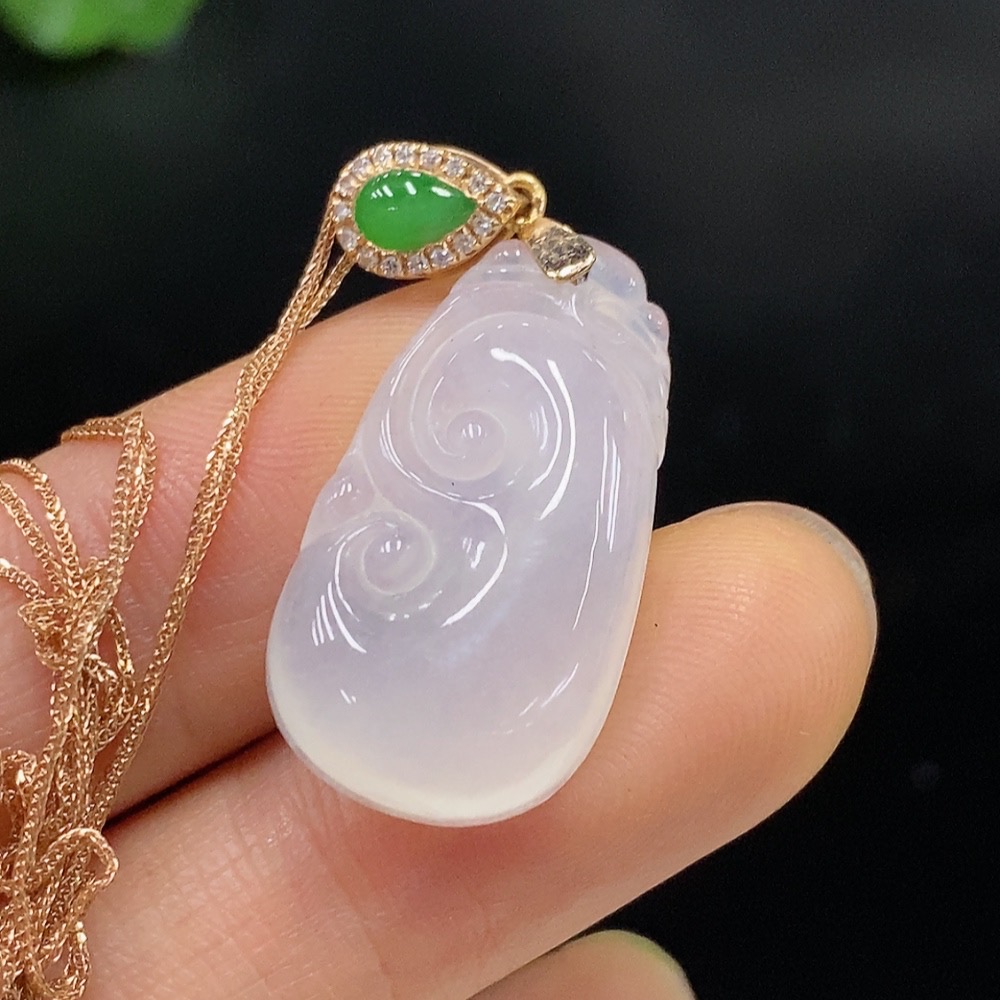 F24791850 Jadeite Ruyi Pendant, 18k Chain, Total Weight Approx. 4.18g