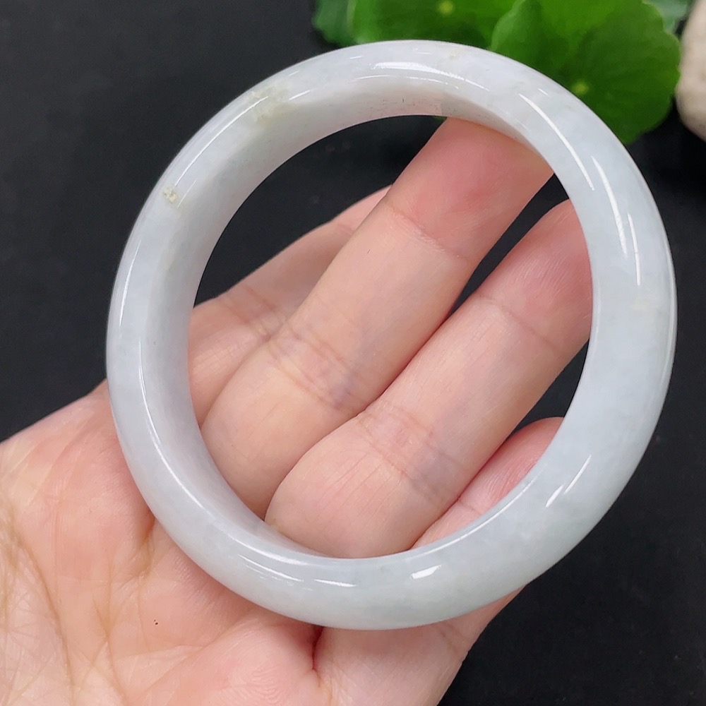F30453294 Jadeite Regular Round Bracelet 54.8 Inner Diameter Approx.49.4g Total Weight