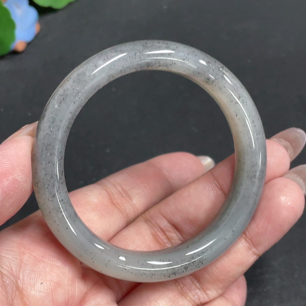 H30488613 Hetian Jade Round Bracelet Size 51.6 Total Weight Approx. 42.4g