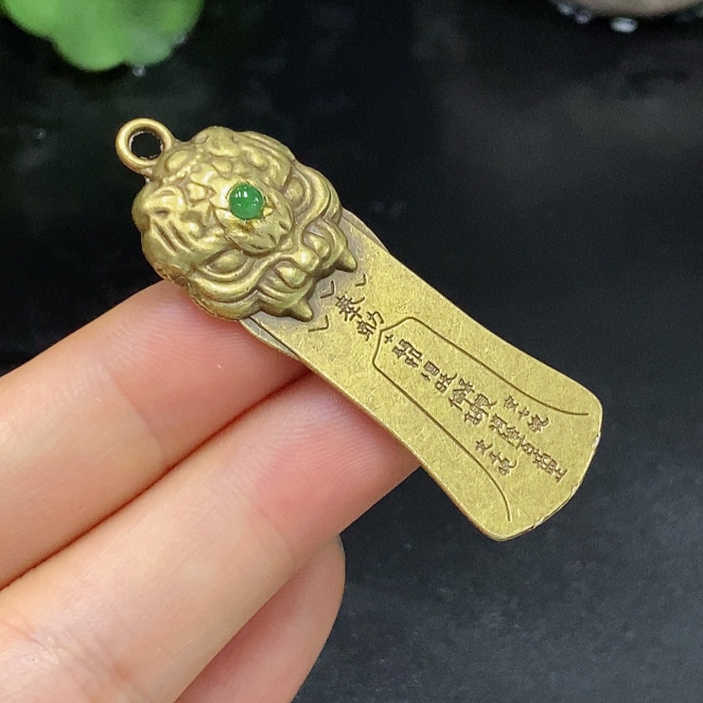 F23636248 Jadeite Inlaid Piece Non-Gold Total Weight Approx. 6.6g