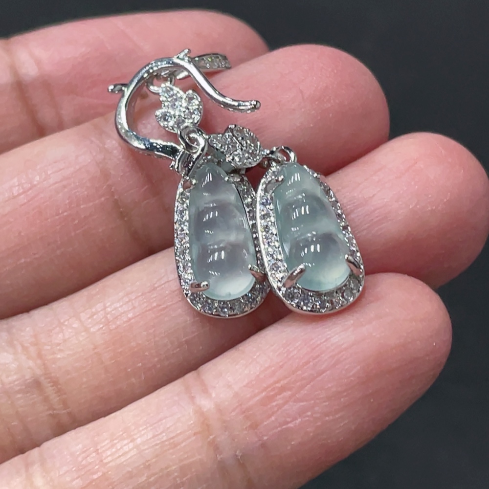 F35145768 Jadeite Blessed Bean Inlaid Earring Pair Non-Gold Inlaid Total Weight Approx. 3.18g