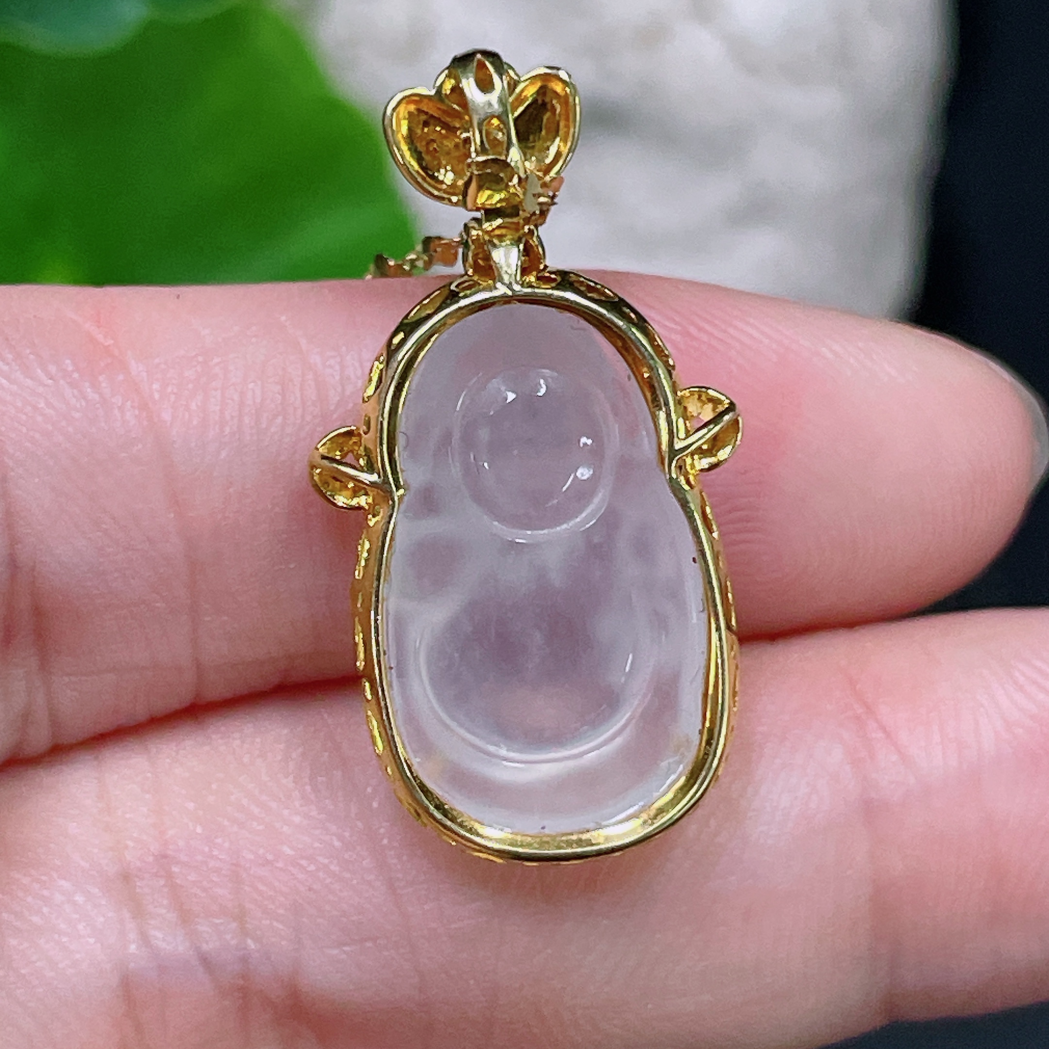 F33893222 Jadeite inlaid God of Wealth pendant 18k total product weight approximately 3.04g including chain