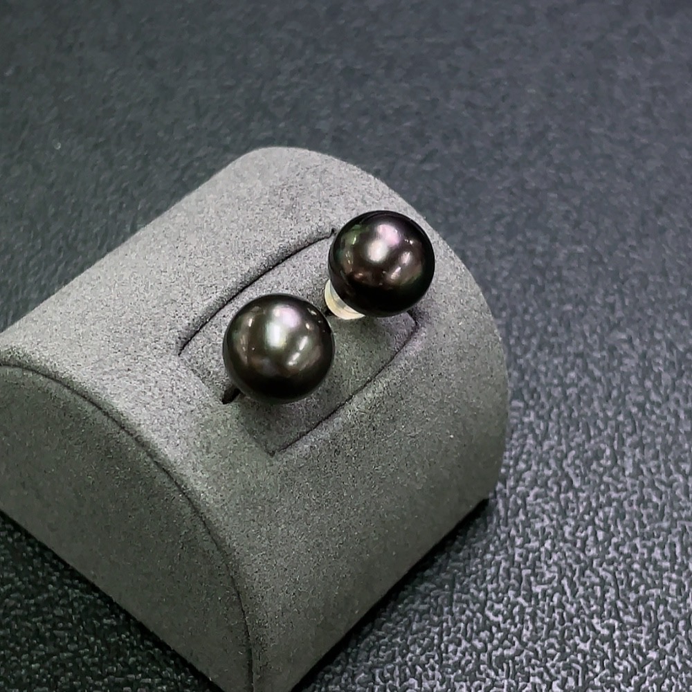 C31618878 Seawater Pearl Earrings 18K Gold Total Weight Approx. 3.64g Size about 10.3mm