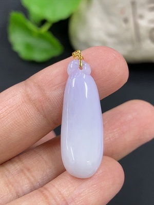 F42973868 翡翠福瓜挂件 18k金扣头 货品总重约2g