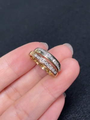 M43152793 钻石镶嵌戒指  18k金  11/12圈口  货品总重约3.49克  印记  d0.191ct  D0.120ct